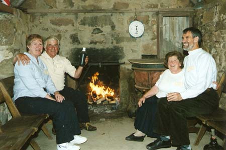 Image of Tam and Anne Reid, Roisin White and Jerry O’Reilly